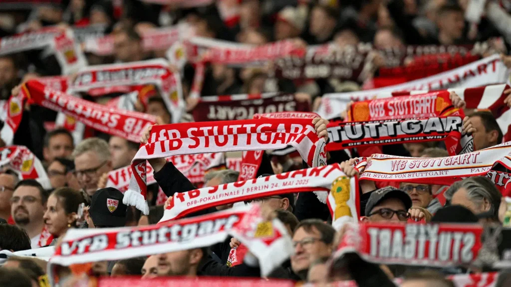 Οδομαχίες οπαδών της Μπάγερν Μονάχου με εκείνους της Στουτγκάρδης – Δείτε βίντεο