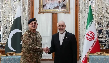 Σε «αναμμένα κάρβουνα» οι ΗΠΑ: Το Ιράν δεν έχει στείλει ακόμη διαπραγματευτική ομάδα στο Ισλαμαμπάντ!