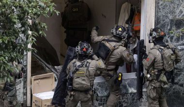 Τεράστια επιχείρηση στην Ιταλία: Eιδικές δυνάμεις των Καραμπινιέρων συνέλαβαν δεκάδες πρώην αστυνομικούς – Ο λόγος