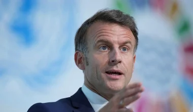 Ε.Μακρόν για Στενά του Ορμούζ: «Τα ζητήματα πρέπει να λύνονται μέσω διπλωματίας – Απαραίτητο να πέσουν οι τόνοι»