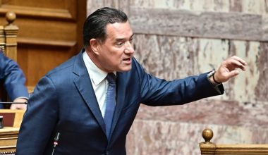 Ο Α.Γεωργιάδης «θίχτηκε» για τα όσα είπε για τον χώρο της Υγείας ο Μ.Σαλμάς και του καταθέτει μήνυση!