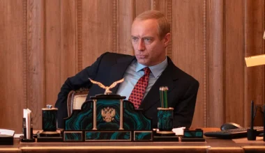 Χαμός στα social media για τον Τζουντ Λο: Έγινε αγνώριστος για να υποδυθεί τον Β.Πούτιν – Δείτε φωτογραφίες