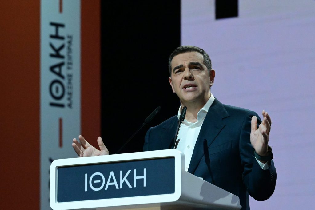 Ο Α.Τσίπρας αποτελεί απειλή και για το ΠΑΣΟΚ – Πολλά στελέχη του «καλοβλέπουν» το κόμμα που θα ιδρύσει