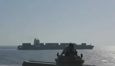 Βίντεο με το ρεσάλτο των αμερικανικών δυνάμεων στο ιρανικό πλοίο – «Eκκενώστε το μηχανοστάσιο»!