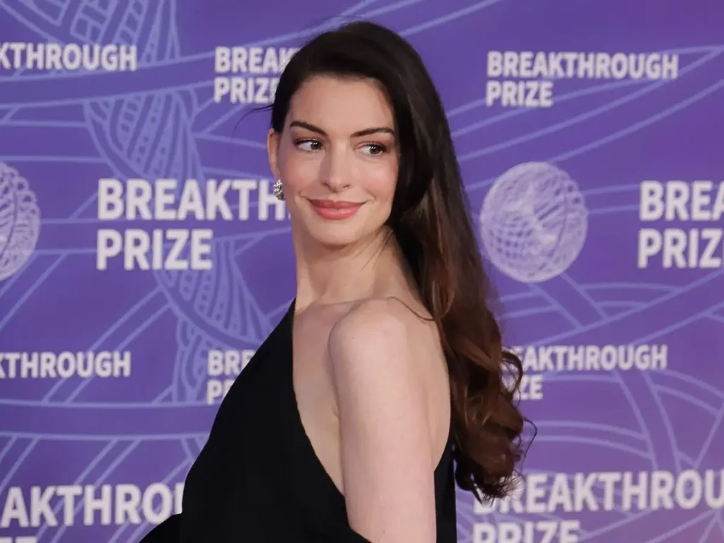 Η Α.Χάθαγουεϊ αποκάλυψε την πιο άβολη χρονική περίοδο που βίωσε στο Χόλυγουντ