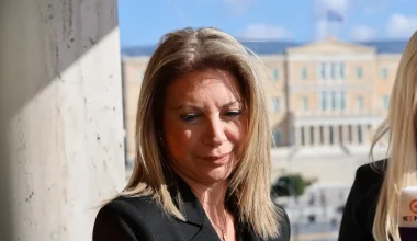 Δημοσκόπηση interview: Τρίτη δύναμη το κόμμα Καρυστιανού