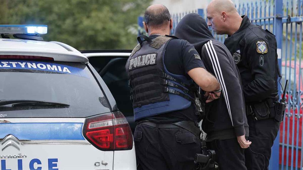 Συνελήφθη ανήλικος Ρομά στην Κάτω Αχαΐα: Είχε κατακλέψει σπίτια της περιοχής