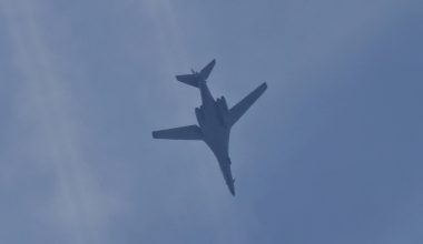 Βομβαρδιστικά B-1 και B-52 της Αεροπορίας των ΗΠΑ πραγματοποιούν ασκήσεις για το… Ιράν
