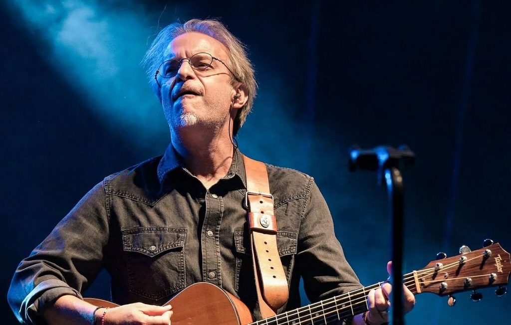 Μ.Πασχαλίδης για το ωράριο των λαϊκών τραγουδιστών: «Γίνεται να βγαίνεις να τραγουδήσεις μετά τις 12;» (βίντεο)