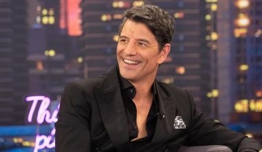 Σάκης Ρουβάς για τα αρνητικά σχόλια: «Από το 1991 τα δέχομαι – Αν τα άκουγα, δεν θα είχα κάνει τίποτα» (βίντεο)