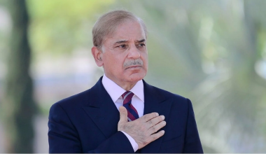 Το «ευχαριστώ» του Πακιστανού πρωθυπουργού στον Ν.Τραμπ για την παράταση της κατάπαυσης πυρός