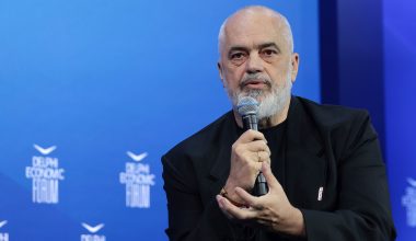 Ελληνικό ΥΠΕΞ: Διαψεύδει τις δηλώσεις του Ε.Ράμα περί προχωρημένων συνομιλιών για την ΑΟΖ