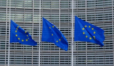 Η ΕΕ ενέκρινε επισήμως το δάνειο των 90 δισ. προς την Ουκρανία!