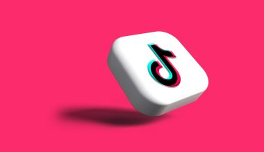 «Μeme remixer»: Η νέα AI λειτουργία στο TikTok που ανησυχεί τους creators – Πώς να την απενεργοποιήσετε