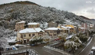 Χειμωνιάτικο σκηνικό στη Βόρεια Ελλάδα: Στα λευκά «ντύθηκαν» Νυμφαίο και Σέλι (βίντεο)