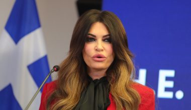 Κ.Γκιλφόιλ: Δείτε το βίντεο που δημοσίευσε από τη συγκινητική στιγμή ενός ζευγαριού