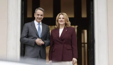 Με την πρωθυπουργό της Λετονίας συναντήθηκε ο Κ.Μητσοτάκης στο Μέγαρο Μαξίμου