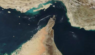 ΗΠΑ: «Θα χρειαστούν έως και έξι μήνες για την εκκαθάριση ναρκών στα Στενά του Ορμούζ»