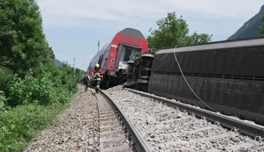 Σύγκρουση δύο τρένων στη Δανία: Πληροφορίες για πολλούς τραυματίες