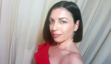 Βαρύ το κλίμα στην κηδεία της 43χρονης Ε.Γιακουμάκη στις Δαφνές Ηρακλείου: Τραγικές φιγούρες τα παιδιά της