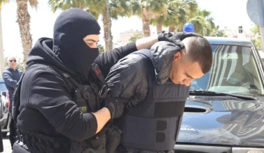 Άγιος Δημήτριος: «Η σύντροφος του 20χρονου του έλεγε να μην πάει στο ραντεβού» λέει ο δικηγόρος των δύο κοριτσιών