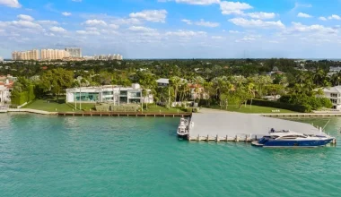 Μαϊάμι: Έναντι 273 εκατ. δολαρίων πωλείται η εμβληματική βίλα όπου γυρίστηκε «Ο Σημαδεμένος» (φώτο)