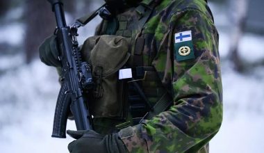 Η Φινλανδία ετοιμάζεται να φιλοξενήσει αμερικανικά πυρηνικά όπλα