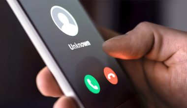 Αυτός είναι ο λόγος που δέχεστε συνεχείς ανεπιθύμητες κλήσεις – Το «κλειδί» για να προστατευθείτε