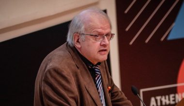 Α.Τσελέντης: «Σεισμολογικό μπαρμπούτι οι προβλέψεις για ισχυρό σεισμό στον Κορινθιακό Κόλπο»