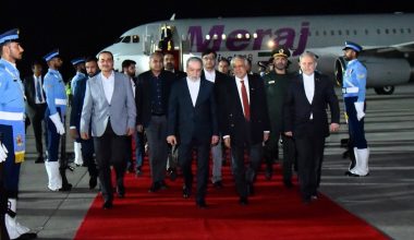 ΕΚΤΑΚΤΟ: Διακόπηκαν οι συνομιλίες ΗΠΑ-Ιράν στο Ισλαμαμπάντ – Αποχώρησε ο Ιρανός ΥΠΕΞ Αμπάς Αραγτσί