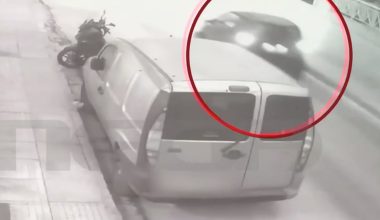 Άγιος Δημήτριος: Η στιγμή που ο 20χρονος κατηγορούμενος φτάνει στο ραντεβού θανάτου με τον 27χρονο (βίντεο)