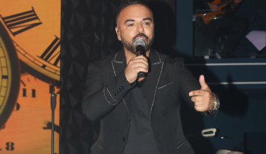 Η απάντηση του Τριαντάφυλλου σε Σ.Κατσούλη και Μ.Ρουμελιώτη για τον γάμο τους: « Άντε γεια τώρα πουθενάδες»