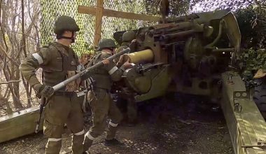 Ρώσος υψηλόβαθμος αξιωματούχος περιγράφει πώς γλίτωσε από πυρά Ουκρανών (βίντεο)