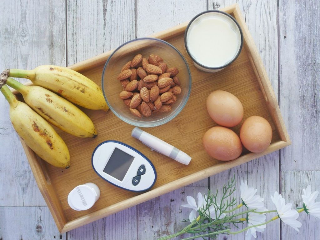 Δείτε ποιες τροφές να καταναλώνετε το βράδυ για να έχετε χαμηλό σάκχαρο το πρωί