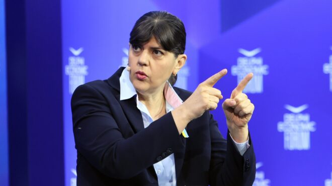 Εντολή από Μαξίμου να σταματήσουν οι επιθέσεις σε Λ.Κοβέσι αλλά ο Άδωνις δεν κρατιέται…