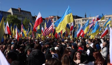 Μεγάλη ουκρανική διαδήλωση στο Βρότσλαβ της Πολωνίας κατά της διαφθοράς στο… Κίεβο!