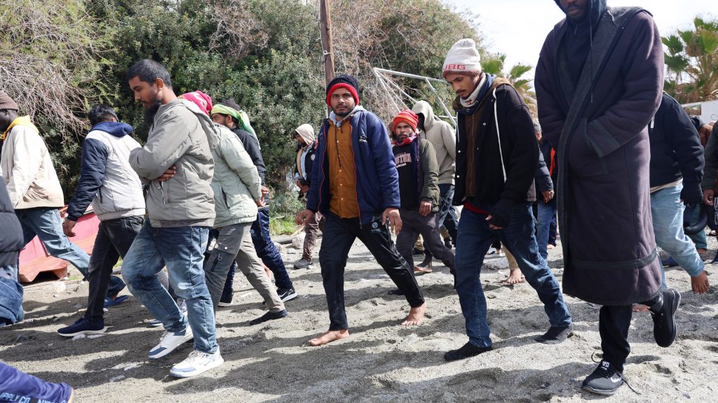 Στοιχεία-σοκ από τους διεθνείς οργανισμούς: 2,5-3 εκατ. μετανάστες εισήλθαν παράνομα στην Ελλάδα από το έτος 2000!