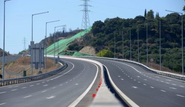 Τρόμος στην ΕΟ Πατρών-Πύργου: Οδηγός πήγαινε με την… όπισθεν μέσα σε σήραγγα! (βίντεο)