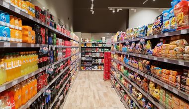 Shrinkflation: Η κρυφή αύξηση τιμών που περνά απαρατήρητη στο σούπερ μάρκετ