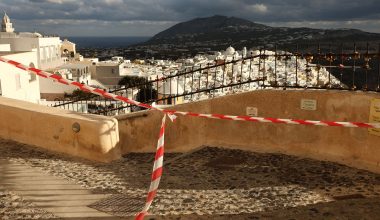 Σε ισχύ μέτρα της Πολιτικής Προστασίας για τη Σαντορίνη – Τι προβλέπουν