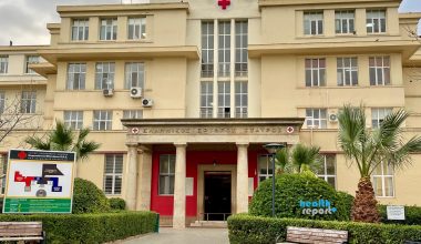 Ερυθρός Σταυρός: Η ανακοίνωση του νοσοκομείου για την κατάσταση των τραυματιών μετά την ένοπλη επίθεση του 89χρονου