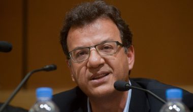 «Βόμβα» από ΣΚΑΪ: Ανακοίνωσε τη λήξη της συνεργασίας του με τον Β.Παπαδρόσο