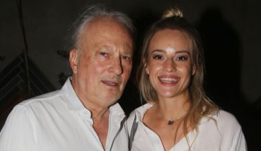 Δάκρυσε η Ιλένια Γουίλιαμς όταν της μίλησαν για τον πατέρα της (βίντεο)