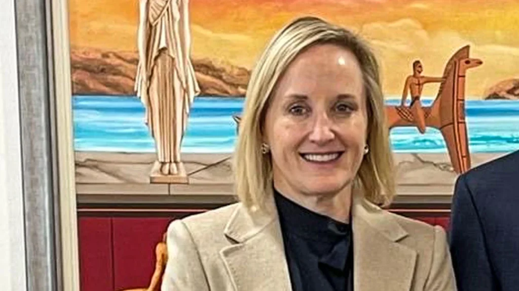 Παραιτείται η πρεσβευτής των ΗΠΑ στο Κίεβο