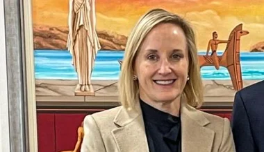 Παραιτείται η πρεσβευτής των ΗΠΑ στο Κίεβο