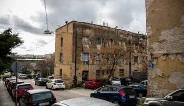 Περιφέρεια Αττικής για Λεωφ. Αλεξάνδρας: «Τα προσφυγικά επιστρέφουν εκεί όπου ανήκουν: στην κοινωνία»