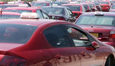 Λαμία: 65χρονος οδηγός ταξί κατέρρευσε επάνω στο τιμόνι – Πένθος για την οικογένειά του