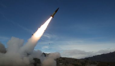 Το Πακιστάν δοκίμασε νέους πυραύλους Farah-2 με εμβέλεια 400χλμ