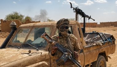 Οι Ρώσοι αντεπιτίθενται στο Μάλι: Ανακατέλαβαν την βάση και εξαλείφουν πολιορκίες στις μεγάλες πόλεις