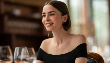 Emily in Paris έρχεται στη Μύκονο σύμφωνα με τα όσα είπε ο Κ.Μητσοτάκης στο… Υπουργικό Συμβούλιο